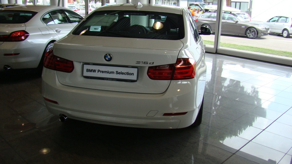 BMW_one3
